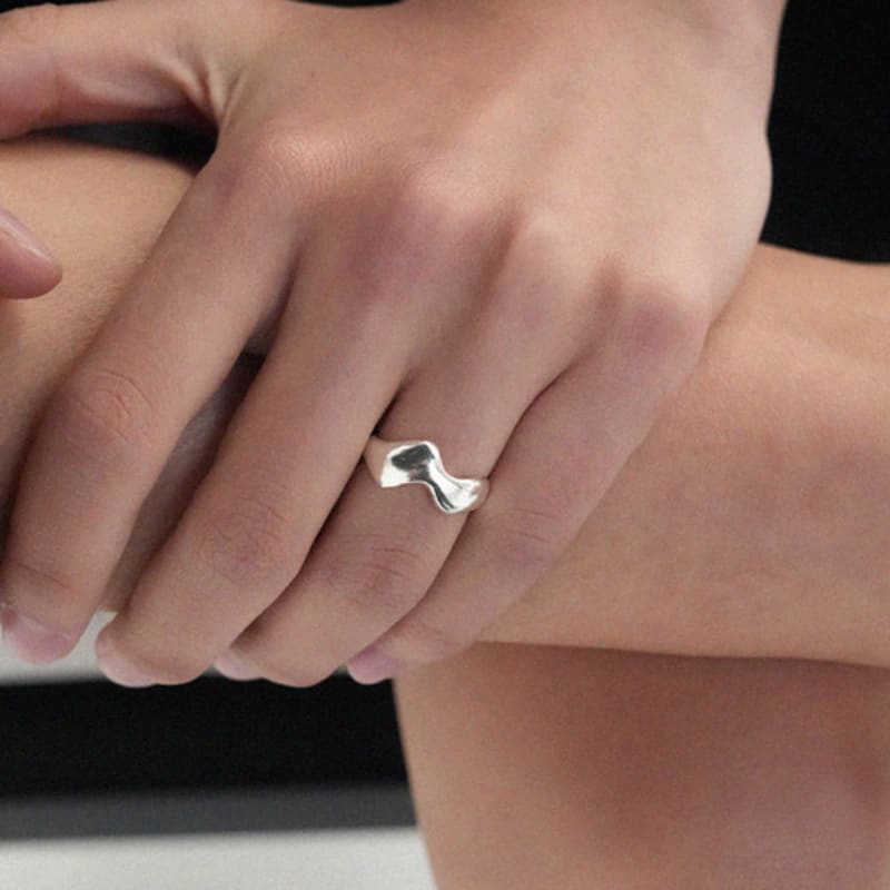 

REINDEER GROTTO RING 08 SILVER