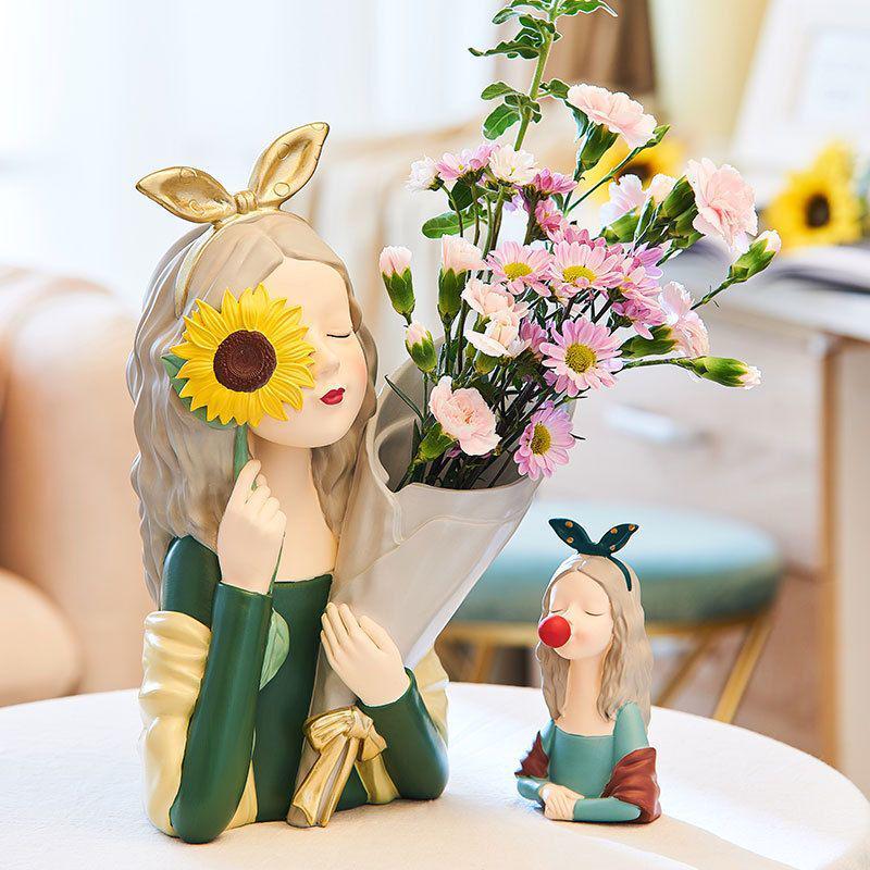Nordic Girl Luxury Flower Arrangement Vase - Creative Home Decor for Living Room & Entrance Hall