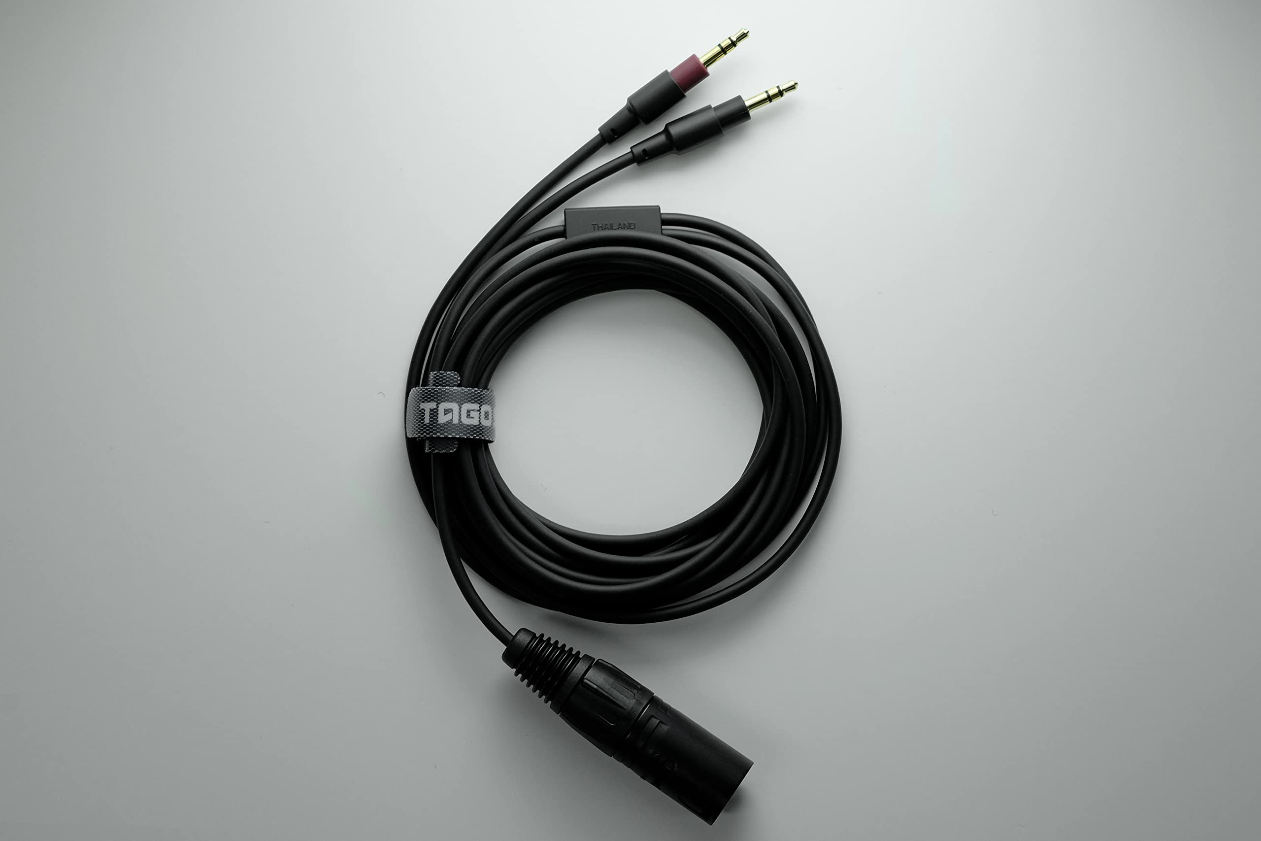 

TAGO STUDIO T3-CB83(BK)T3-01 XLR 4PIN Balance 3M