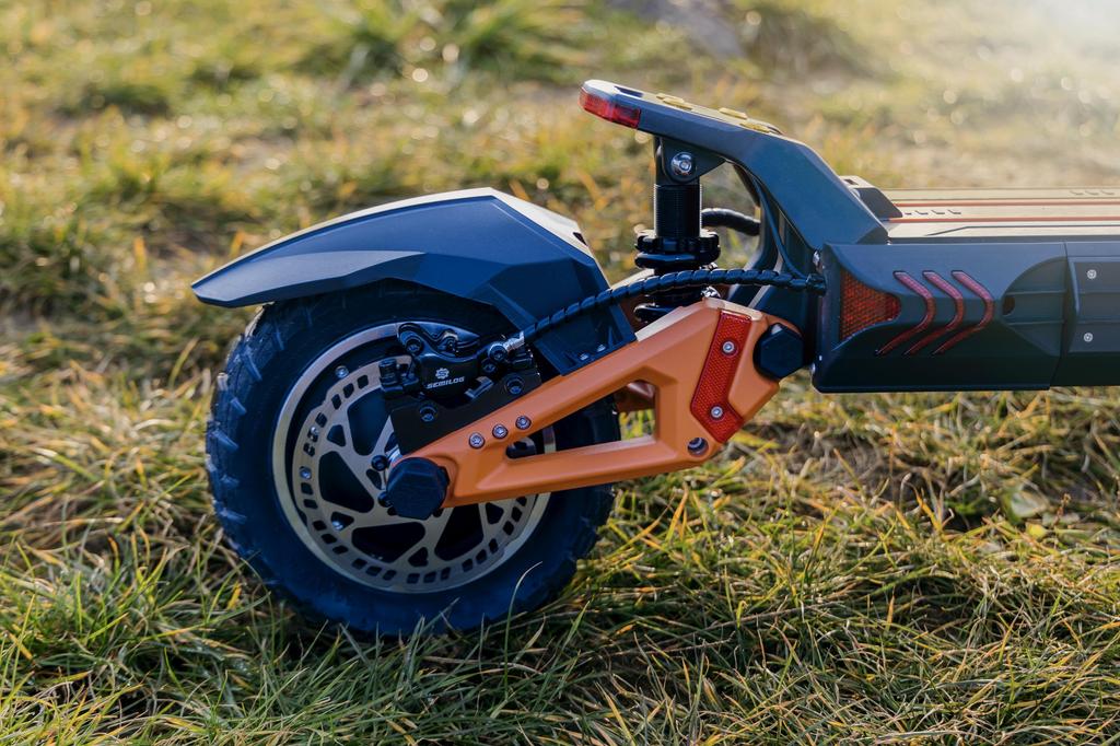 KuKirin G3 Pro Elektroroller 2*1200W Motoren, 52V 23.4AH Akku, 65 km/h Geschwindigkeit 80 km Reichweite, 10" Reifen, Tragbarer Akku, Schnellladung, E-Scooter