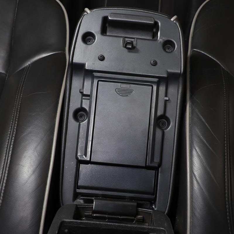 For Hummer H3 2005-2009 ABS Black Car Armrest Box Hidden Storage Box Multifunctional Storage Box Car Interior Accessories