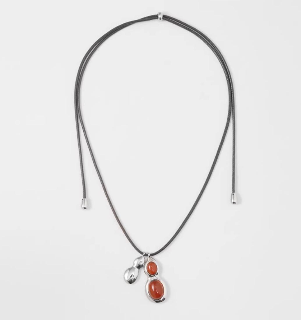 Chinese Red Agate Gourd Pendant Necklace - Adjustable Classic Design