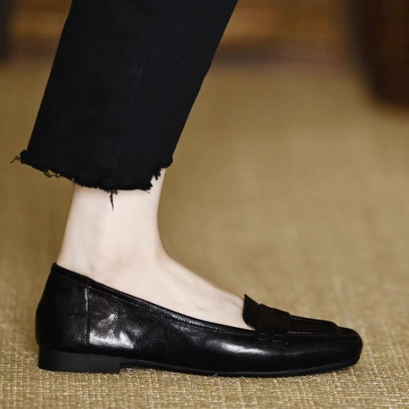 Soft Leather Shallow Mouth Flat-soled Single Shoes Women's Autumn New Soft-soled One-pedal Square-headed Beanie Shoes