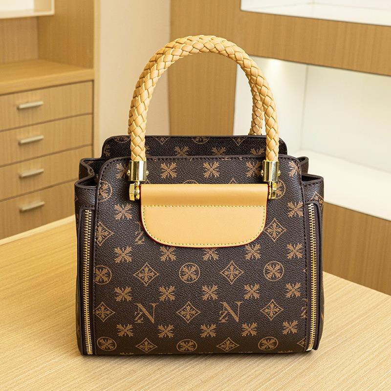 New Fashionable Versatile Women's Bags, Trendy Handbags, Large-capacity Commuting, High-end Tote Bags