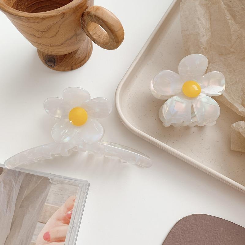 Vintage Hair Clips for Women Elegant Flower Shape Claw Clip Simple White Acetate Hair Clip Girls Hair Claw Hair Accessories New