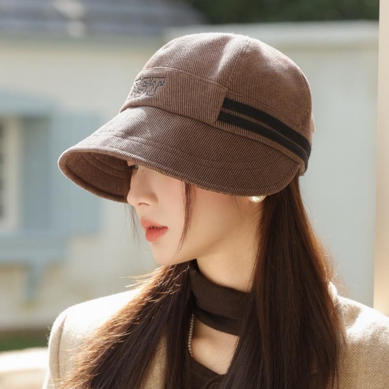 

Весна и Осень Новая Женская Теплая Шапка Модная Элегантная Шапка для Верховой Езды Дорожная Ветрозащитная Солнцезащитная Шляпа one size темно-коричневого