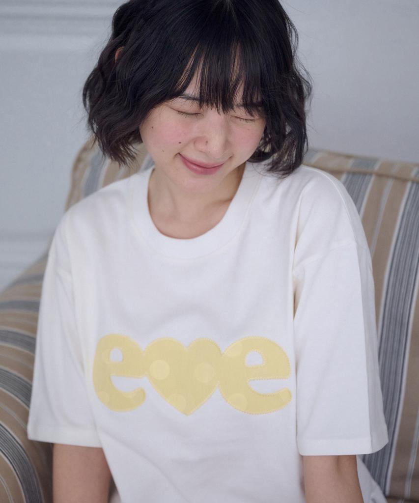 AMBLER Dot Patch Applique Embroidery Short Sleeve T-Shirt As1323 (Ivory)