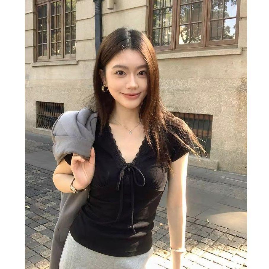 Black V-neck strap short-sleeved t-shirt women's front shoulder summer new short slim-fitting Korean beautiful small clothes