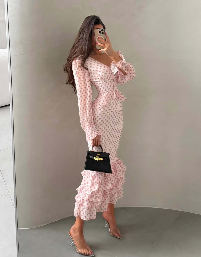 European and American Cross-border Women's Clothing 2026 Spring New Long-sleeved Horn-sleeved Ruffle Edge Printed V-neck Slim-fitting Temperament Dres