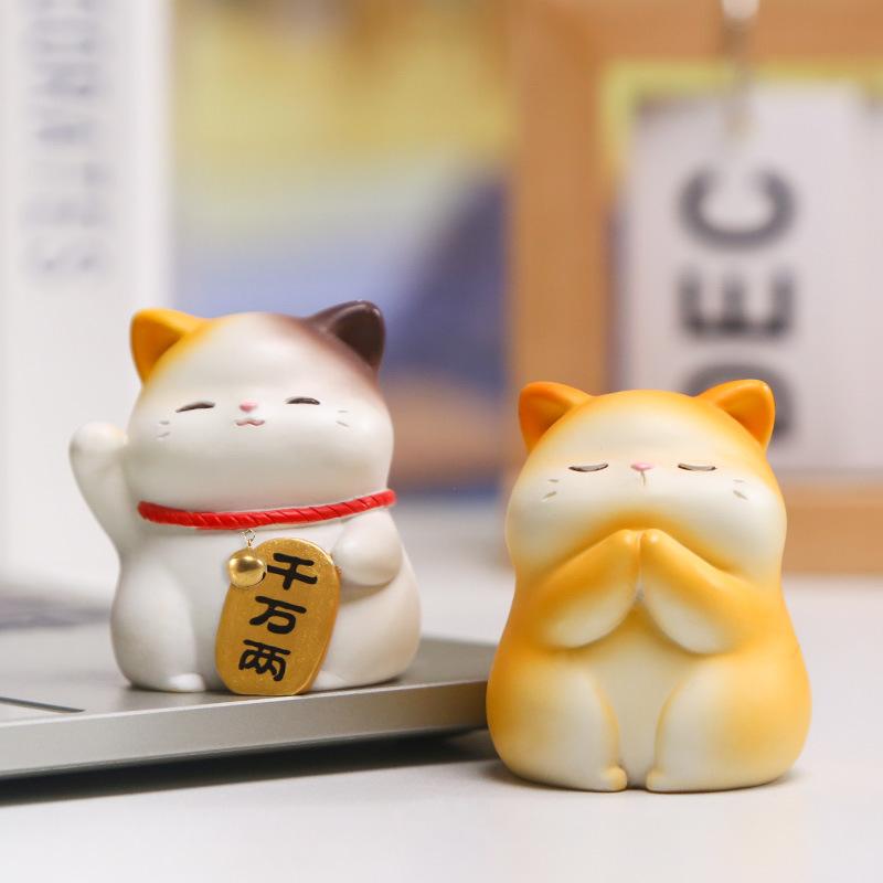 Cartoon Furui Cat FigurinesCute and Adorable Resin FigurinesOffice Desktop Resin Handicrafts