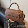 Premium sense retro brown bag women's 2025 new autumn versatile messenger bag fashion super hot portable small square bag