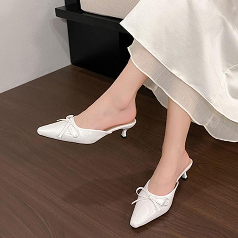 Fashion 2025 Summer Fashion Women Pointed Toe Slipper Nude White Square Low Heels Outsides Ladies Slides Casual Beach Mules Slides Shoes