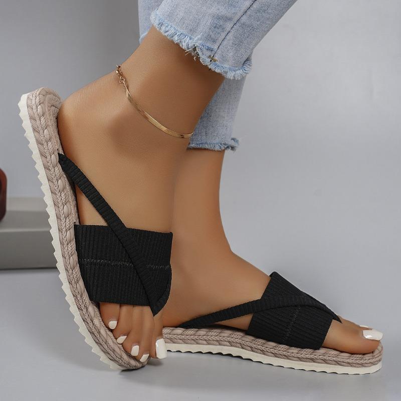 New Beach Vacation Toe Thong Flip Flops Fashionable Summer Sandals