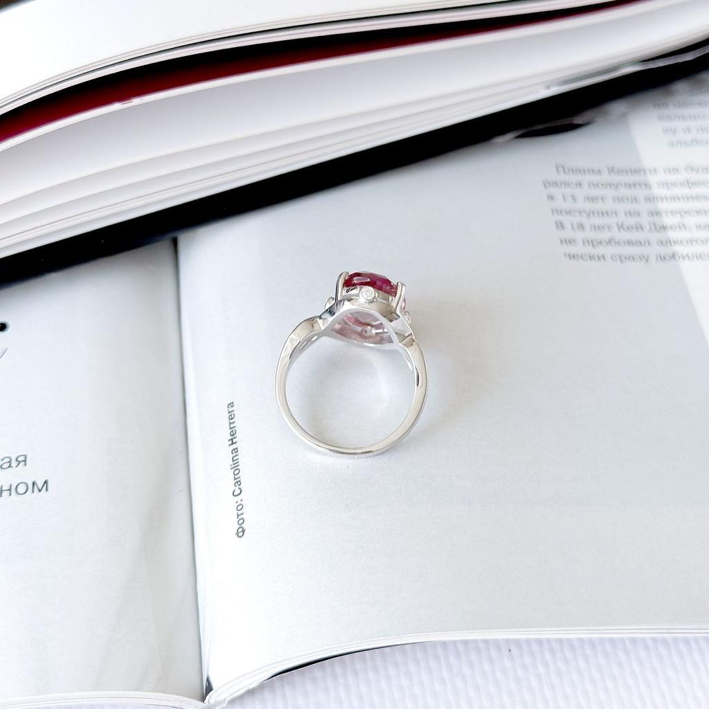 Anillo de plata con Sultanita sultanita 5.515ct, peso del artículo 4,86 gr (2163923)