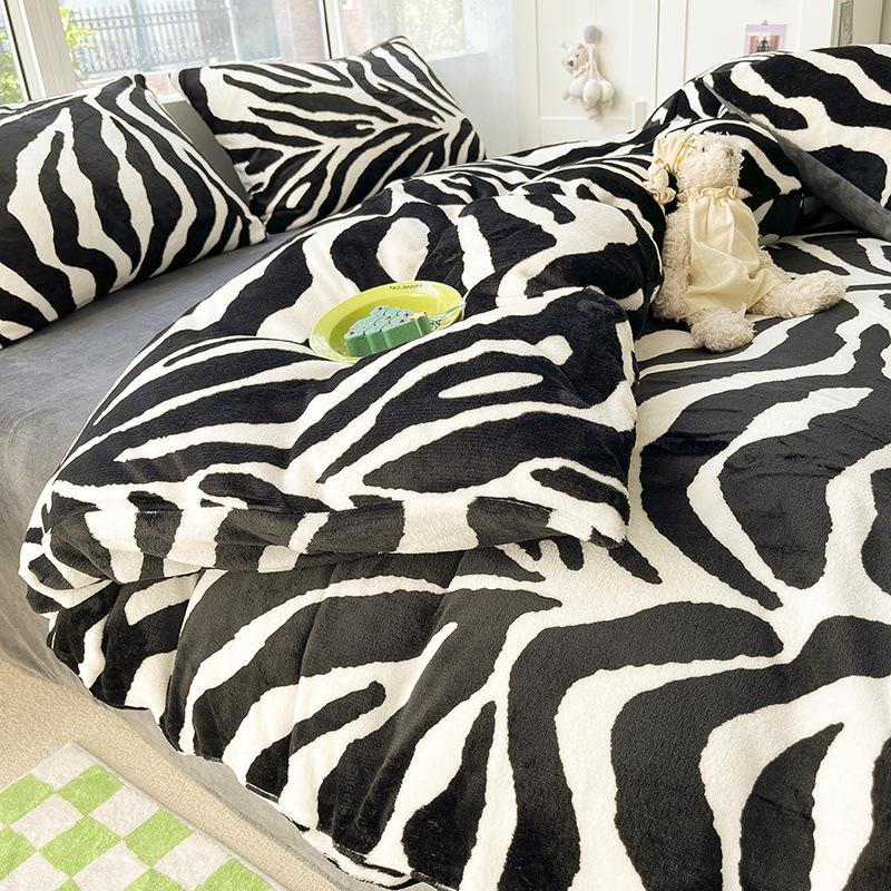Thickened Milk Fleece Four-Piece Warm Coral Fleece Bed Sheet Quilt Cover Fleece Bedding Flannel