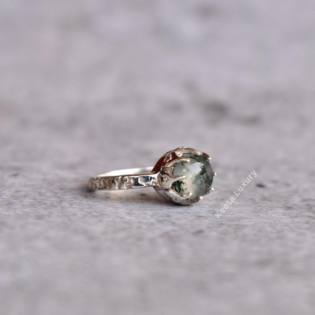 Moss Agate Dainty Ring , Nature Inspired Leafy Ring , Healing Gemstone Ring , Sterling Silver Handmade Ring , Bridesmaid Gift , Gift for Her