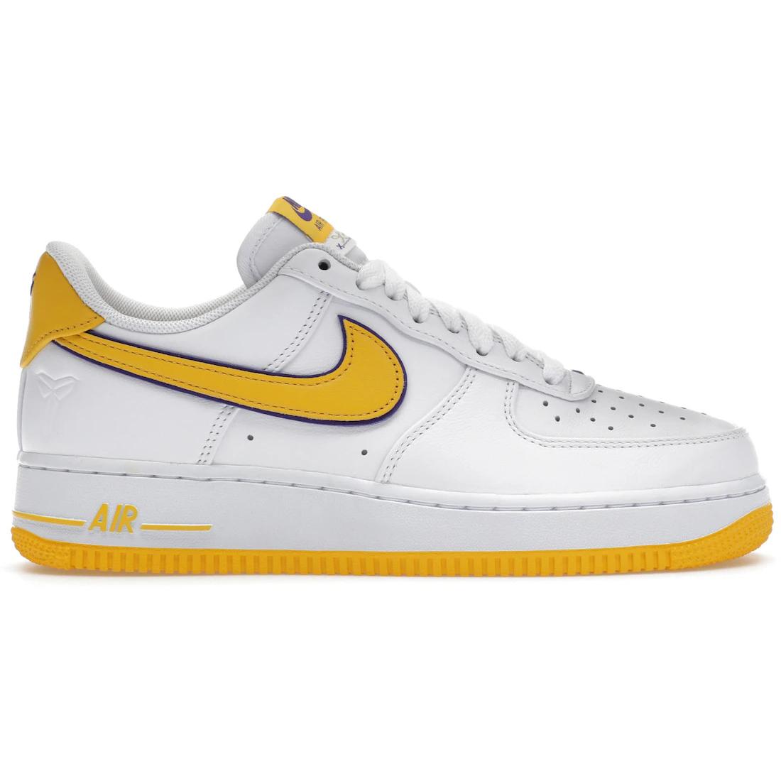 

Sneaker Nike Air Force 1 Low Retro QS Kobe Bryant Lakers Home(FZ1151-100) 42
