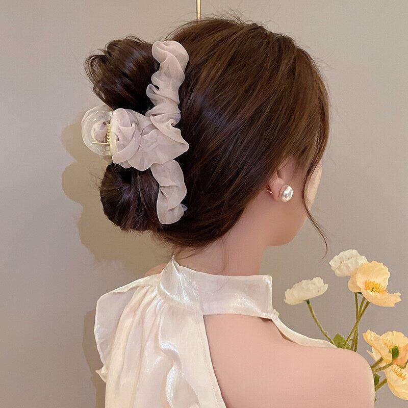 

Модна велика супер фея плісирована сітчаста зажимка для волосся Жіноча зажимка для волосся на потилиці Ложка зажим для волосся Старші жінки Дівчина Головний убір з затискачем «Акула» кавовий