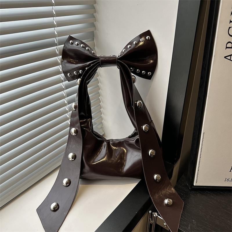 Bow Underarm Bag Women's New Fashion Personalized Rivet Bag Sweet Cool Girl Shoulder Bag Women's Bag