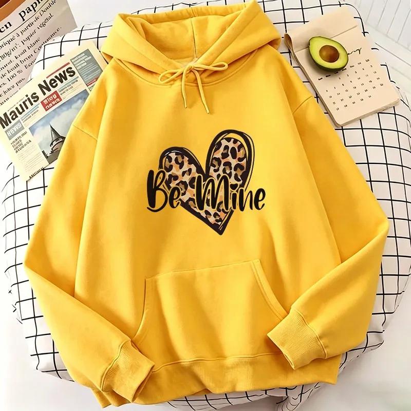 Autumn Winter Fashion Top Women Love Heart Leopard Print Hoodie Casual Hooded Sweatshirt Women Long Sleeve Casual Aesthetic Top