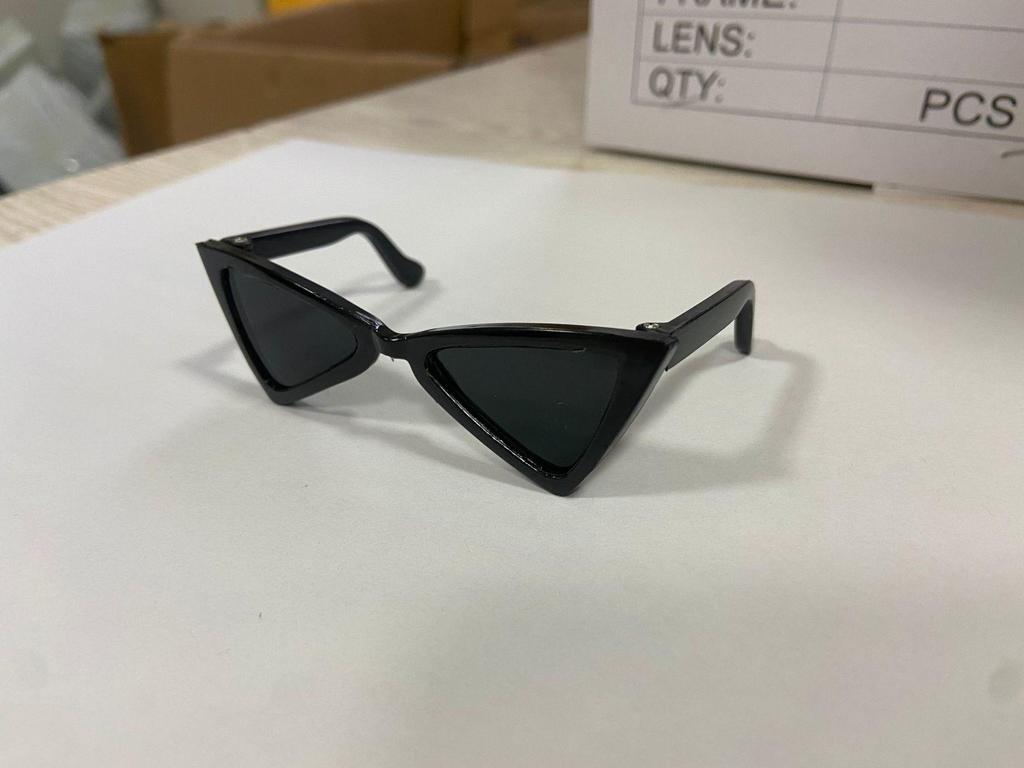 Dai Shangku Cat Sunglasses: Trendy, UV Protection, Windproof Pet Glasses for Cool Pets