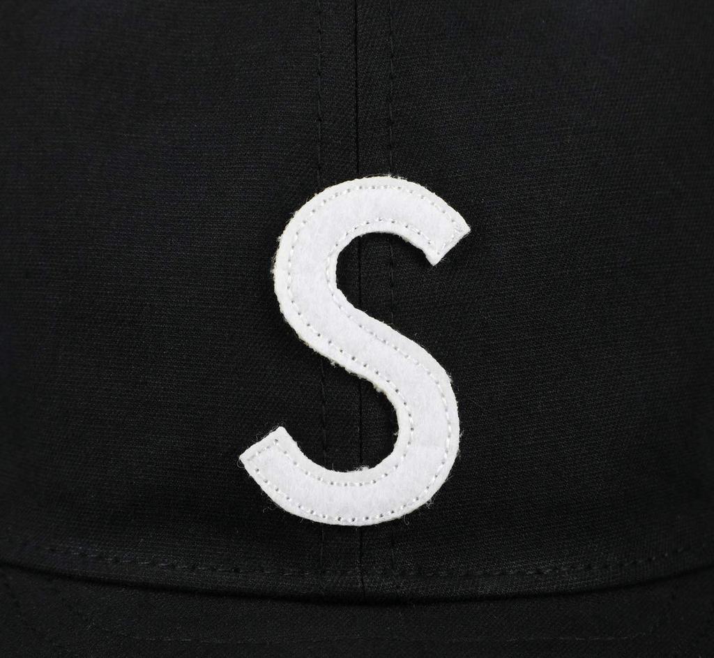 Krótki Czapka Pasiasty S Logo Unisex czarny