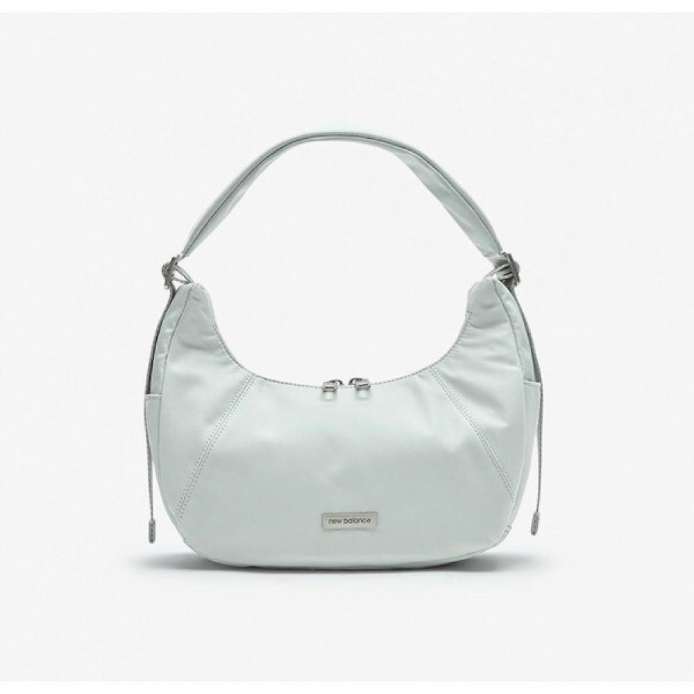 

New Balance Half Moon Side Bag S Bag B1 nbgcfSw102 16 19 2.NBGCFSW102 19/FREE