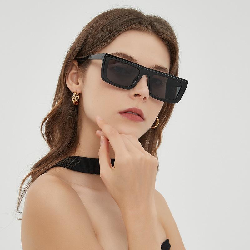 Flat nose bridge square frame simple sunglasses atmospheric retro low-key business advanced sunglasses photo shade sunglasses