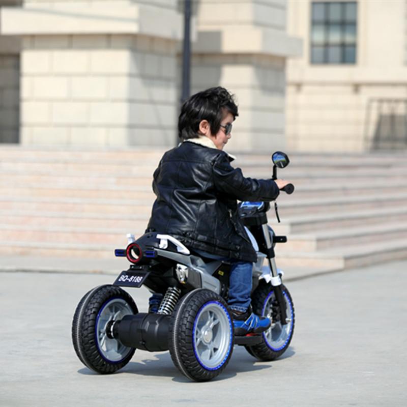 Kinder Elektro-Motorrad Dreiräder Dual Drive Kinderauto mit Fernbedienung Bluetooth Musik LED-Licht