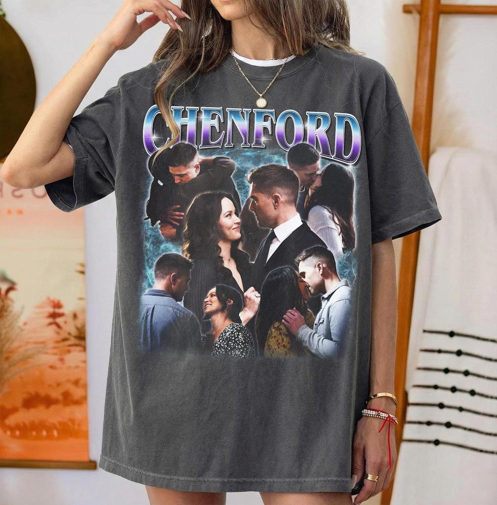 Maglietta Grafica Comfort Colors Chenford, Maglietta Coppia Chenford, Maglietta Serie TV The Rookie, Maglietta Tim Bradford Lucy Chen, Maglietta Stile Vintage