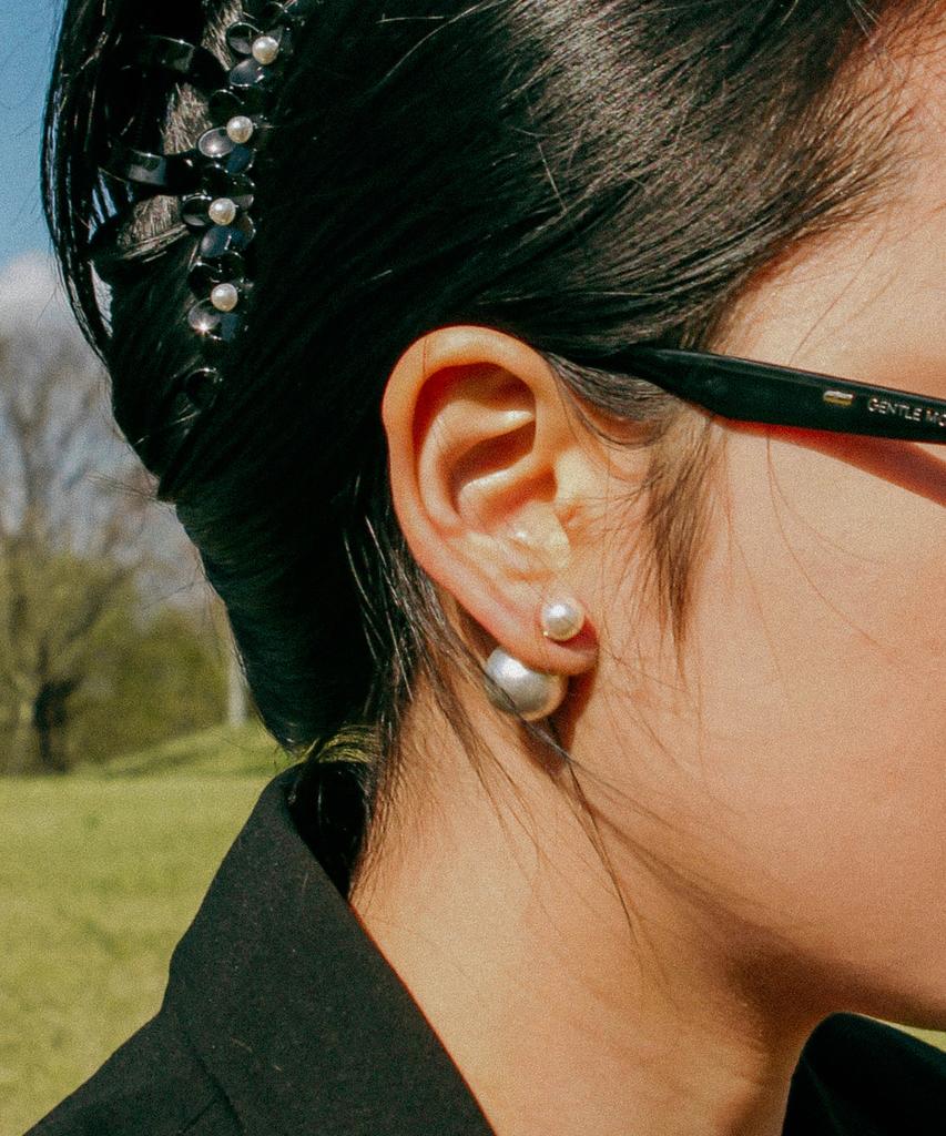Sundaydiscoclub Diana Pearl Earrings