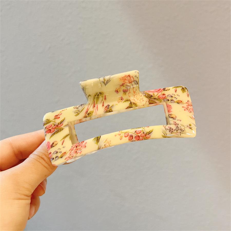 New Korean fashion Retro Hair Claws Clamp Hollow Geometric Square flower Pattern Ponytail Hair Grabbing Clips for Women