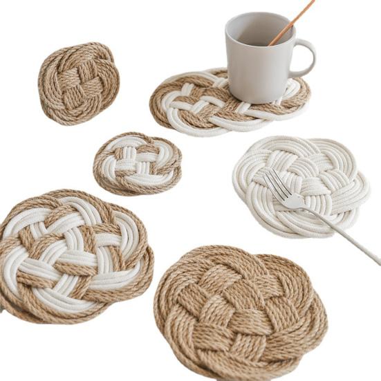 Heat Resistant Non-Slip Placemat for Dining Table Washable Woven Linen Straw Table Mat Heat Insulation Round Coaster Mat