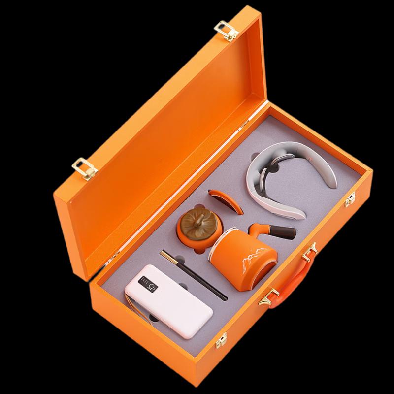 Elegant Multi-Item Business Gift Sets