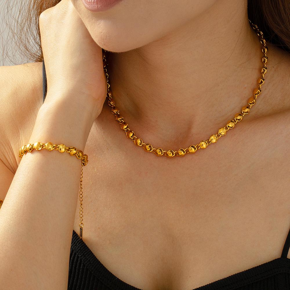 

Elegant European & American Chain Necklace Bracelet Set - Copper Jewelry for Women