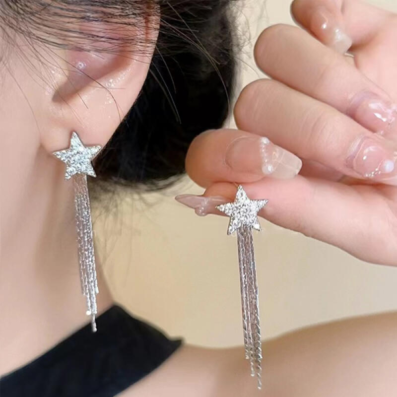 

Tting Silver Cubic Star Drop Point Earrings Silver