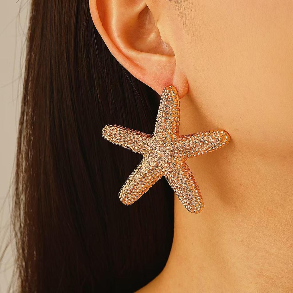 Fashion Versatile High End Personality Sea Star Inlaid Colored Imitation Diamond Design Earrings For Women