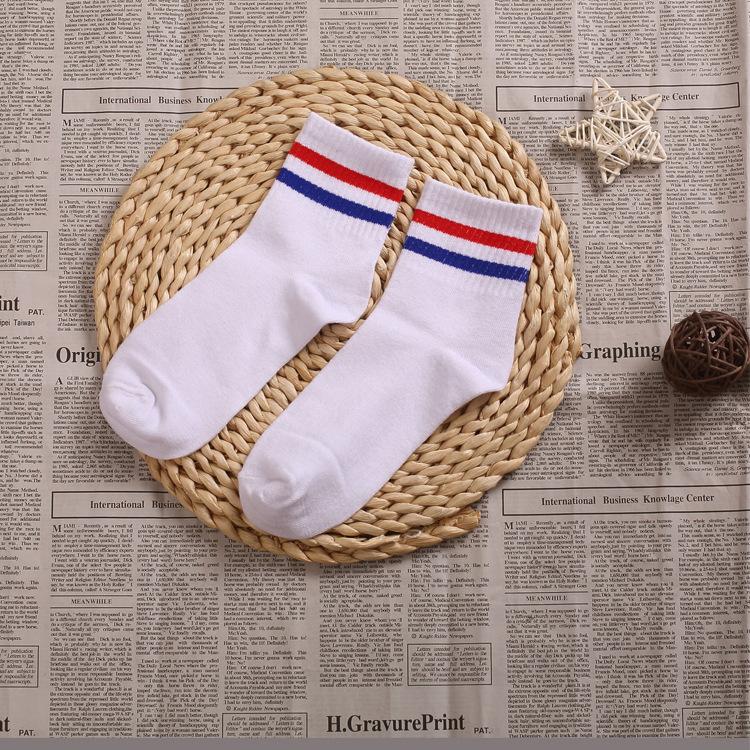 

Two-striped blue and red cotton college-style graduation season school uniform socks with heel, casual cotton socks Average Size