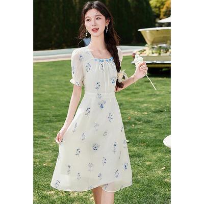 Elegantes blaues Midi-Kleid in A-Linie mit Blumenmuster