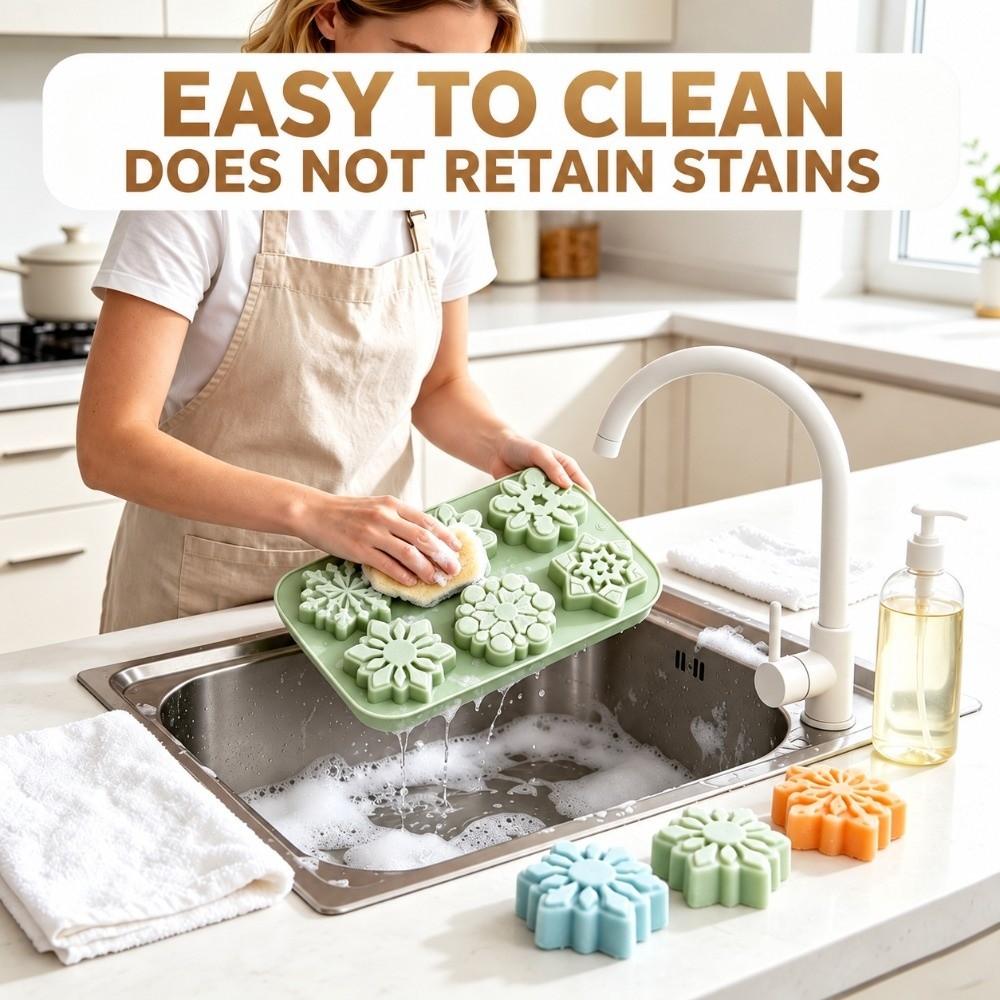 Non-Stick Christmas Snowflakes Mold Heat-Resistant Mousse Cake Mold Kitchen Bakeware