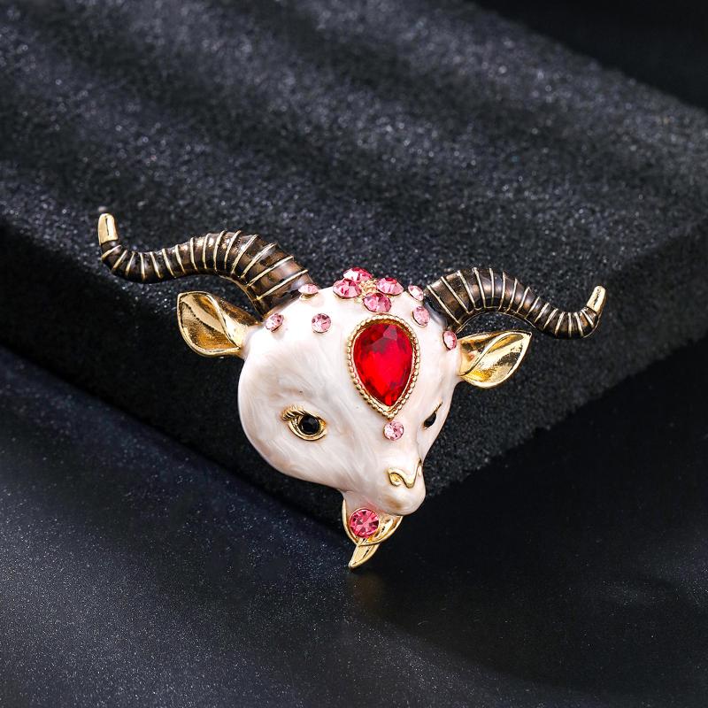 Unique Rhinestone Goat Brooch Scratch-resistant Alloy Animal Sheep Pin for Women Men Formal Wear Decoration Gift