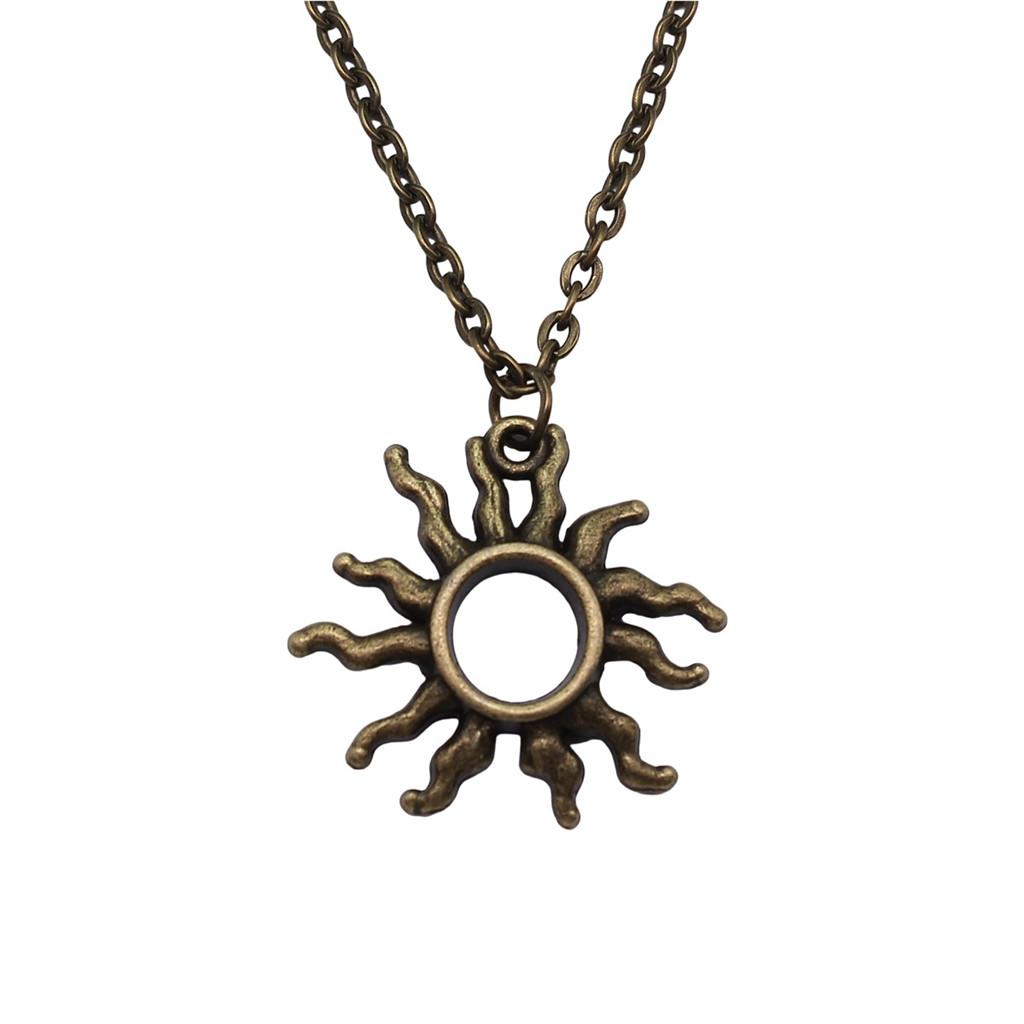 Hollow Charm Star Necklace Minimalist Geometric Pendant Celestial Aesthetic Jewelry 43cm Chain