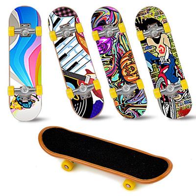 9 Finger Skateboard Fingerboard Skate Board Kids Deck Mini Party Toy Set