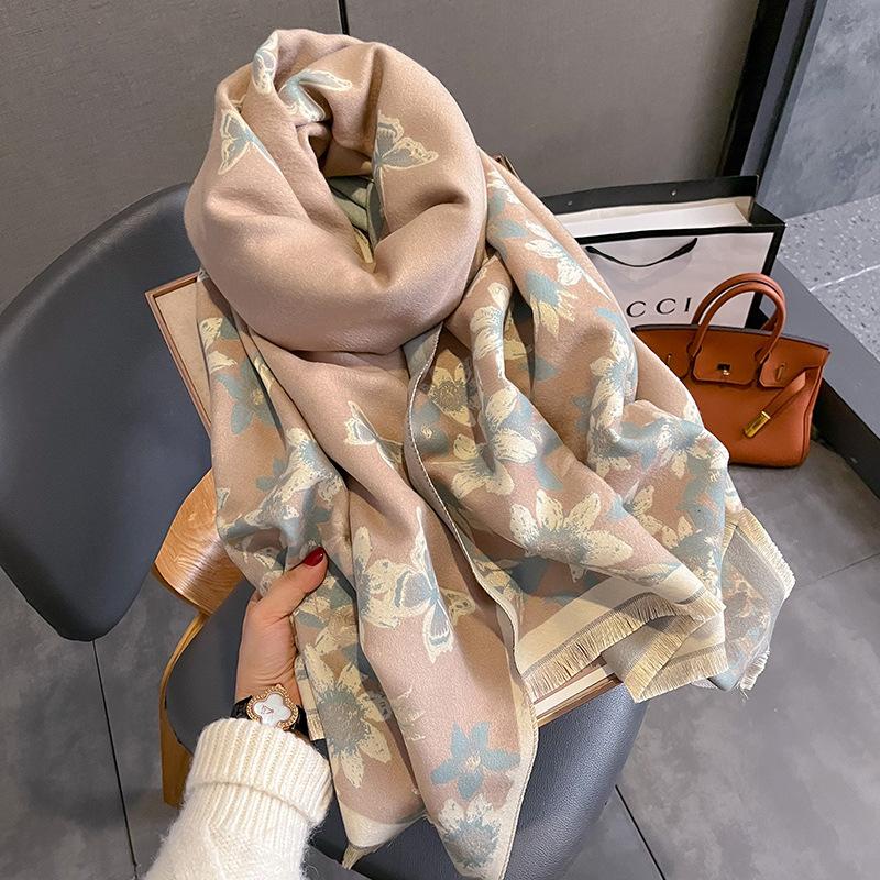 New Retro Fashion Imitation Cashmere Scarf For Women In Winter, Thickened And Warm Neck, Dual Purpose Shawl Exterior
