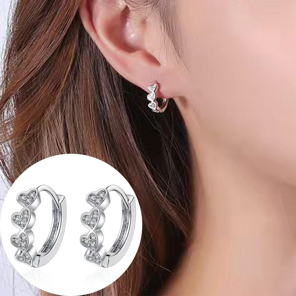 Minimally Designed Heart-shaped Diamond Studded Earrings
