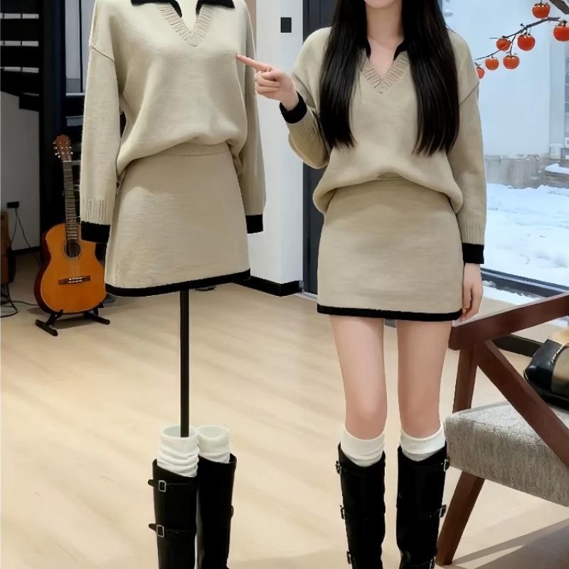

Stylish Winter Korean Vibe Color-Block Knit Top & Skirt Set Medium