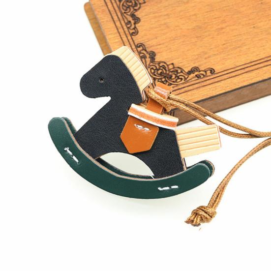 Nyckelring Hänge Hästform Flätat Rep Justerbar Längd Nyckelring med Imitationsläder Metallkrokar Dekorativ Presenttillbehör