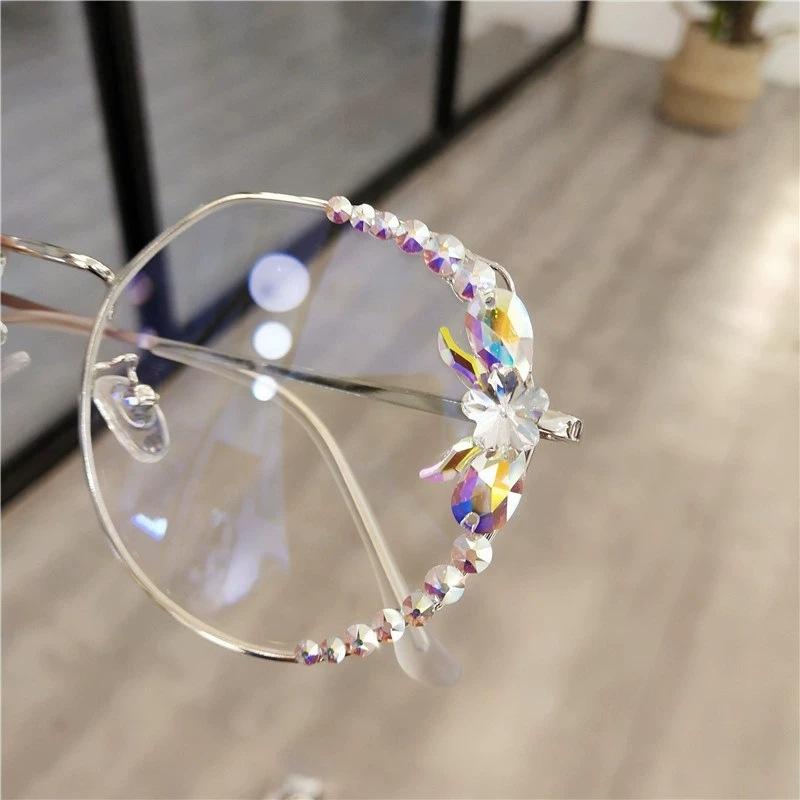 Diamond-infused Anti Blue Light Fatigue Men and Women Computers Protect Planes Without Any Limitations Playing with Mobile Phones To Protect Eyes