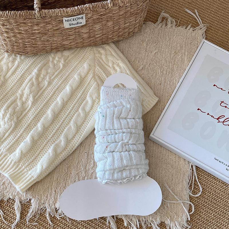 

Female Autumn New Style of Pure Color Retro Wooden Ear Side Step Foot Show Thin Pile Pile Stocking 1 pair белый