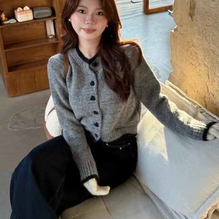 

весна осень сочетание цветов пуговица любовь вязаный свитер короткий кардиган куртка свободный круглый вырез корейский кэжуал мягкие свитера женские One Size